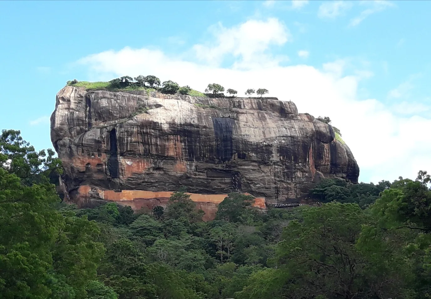Sigiriya by Diwyanjalee Wanigasekara