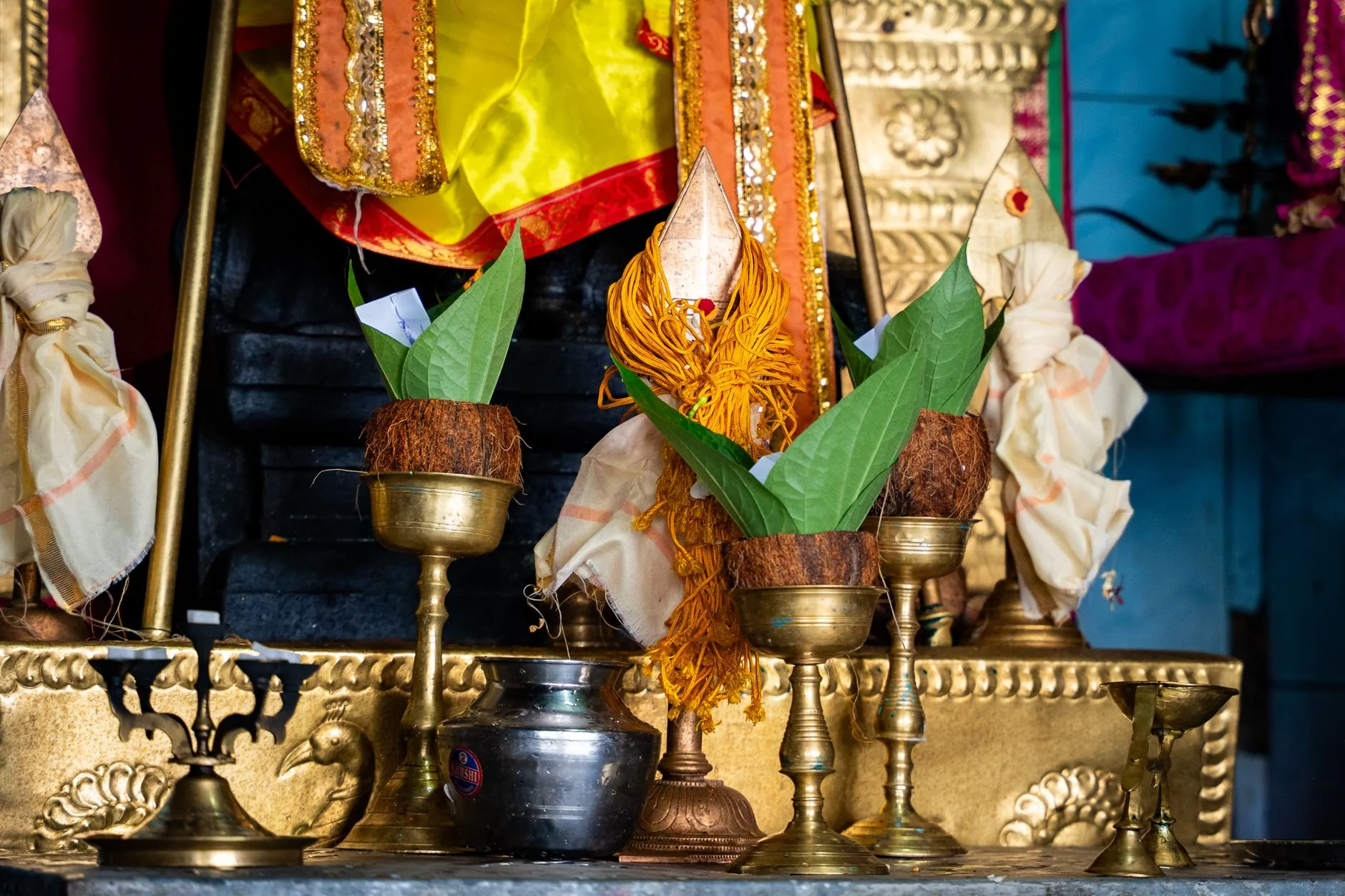 Kokkadicholai Thaanthonreeswarar Temple by Thilina Alagiyawanna