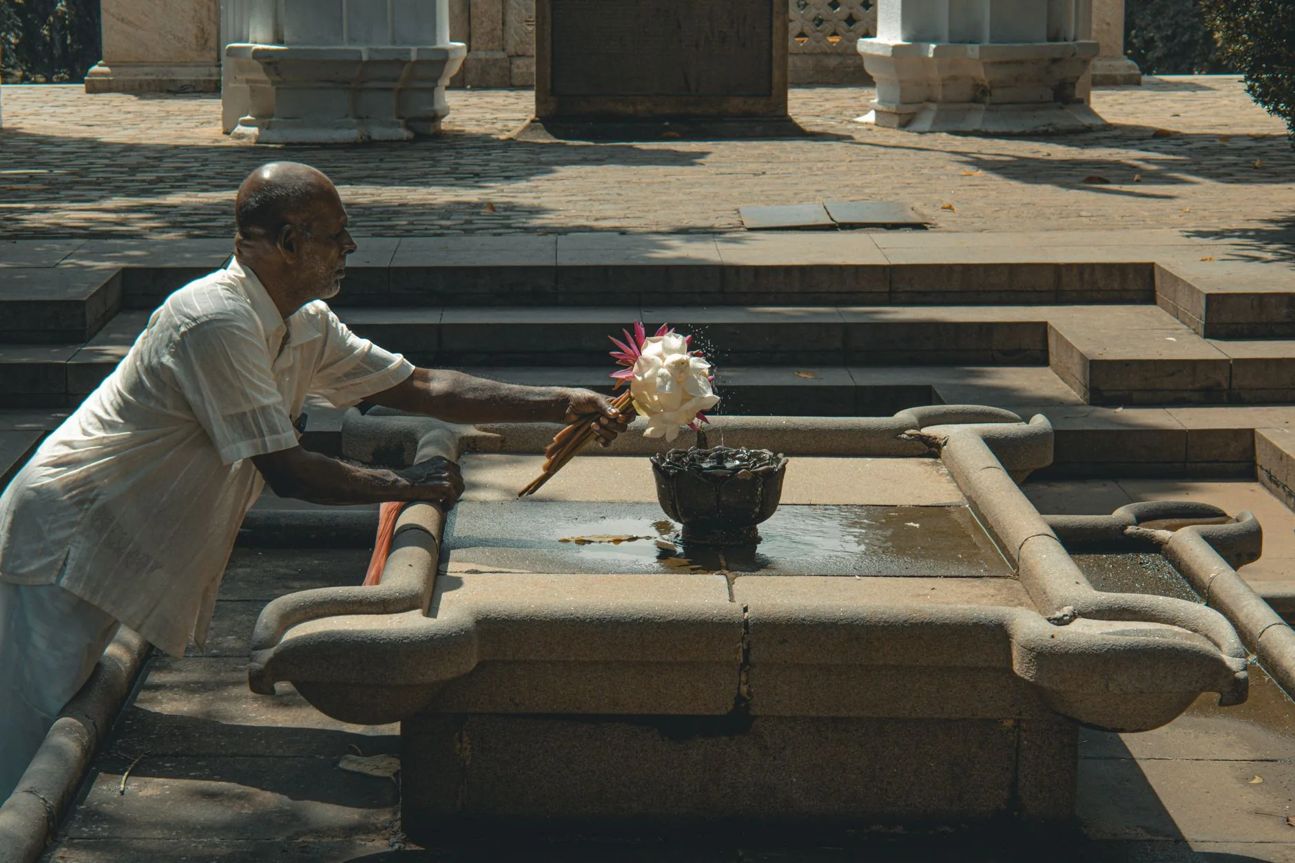 Kelaniya Raja Maha Vihara by Ceylon Frames