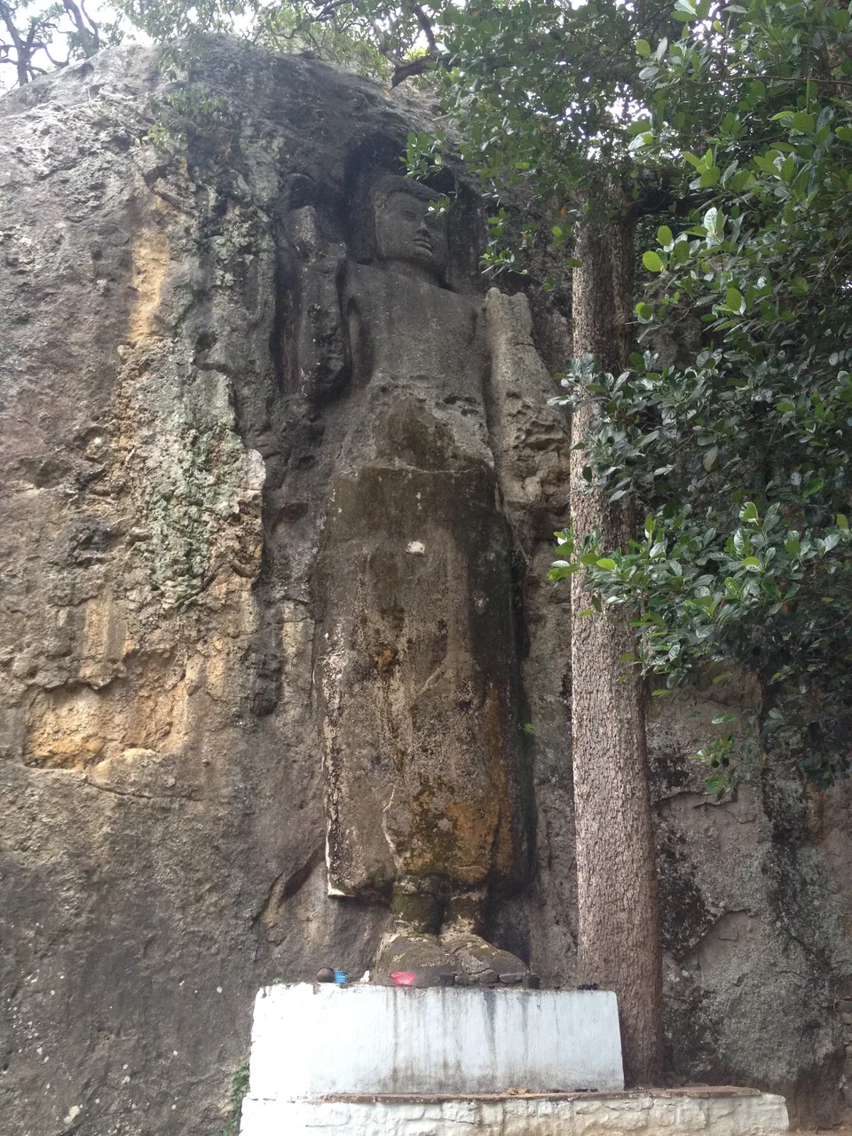 Dowa Rock Temple by L Manju