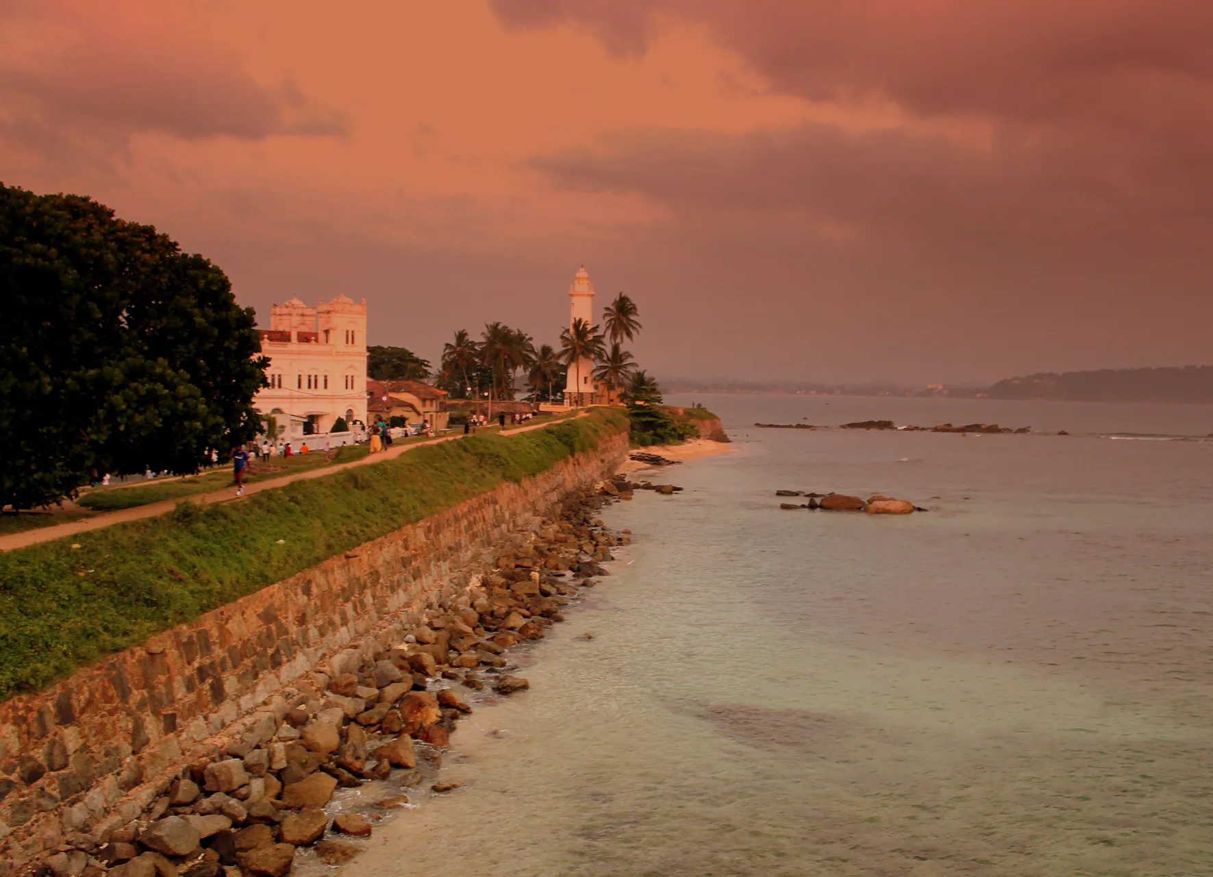 Galle Lighthouse by calflier001