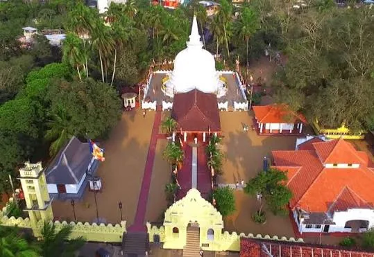 Muthiyangana Raja Maha Vihara by LKTraveler admin upload